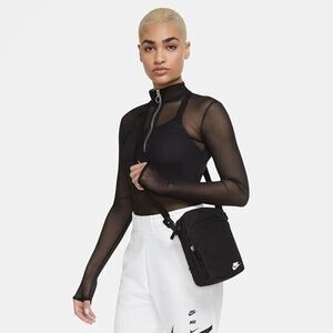 Nike Air Heritage 2.0 Sling Bag Unisex Small Black Casual Travel Zipper Logo